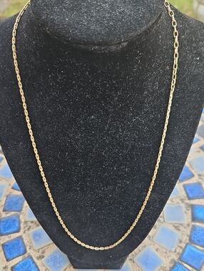 Vintage Sarah Coventry Goldtone Necklace